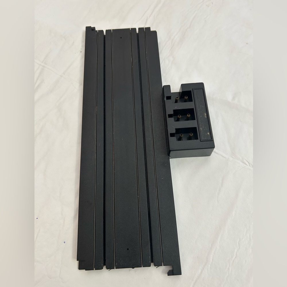 Vintage 1970 Aurora 9” AFX Slot Car Terminal model 2534